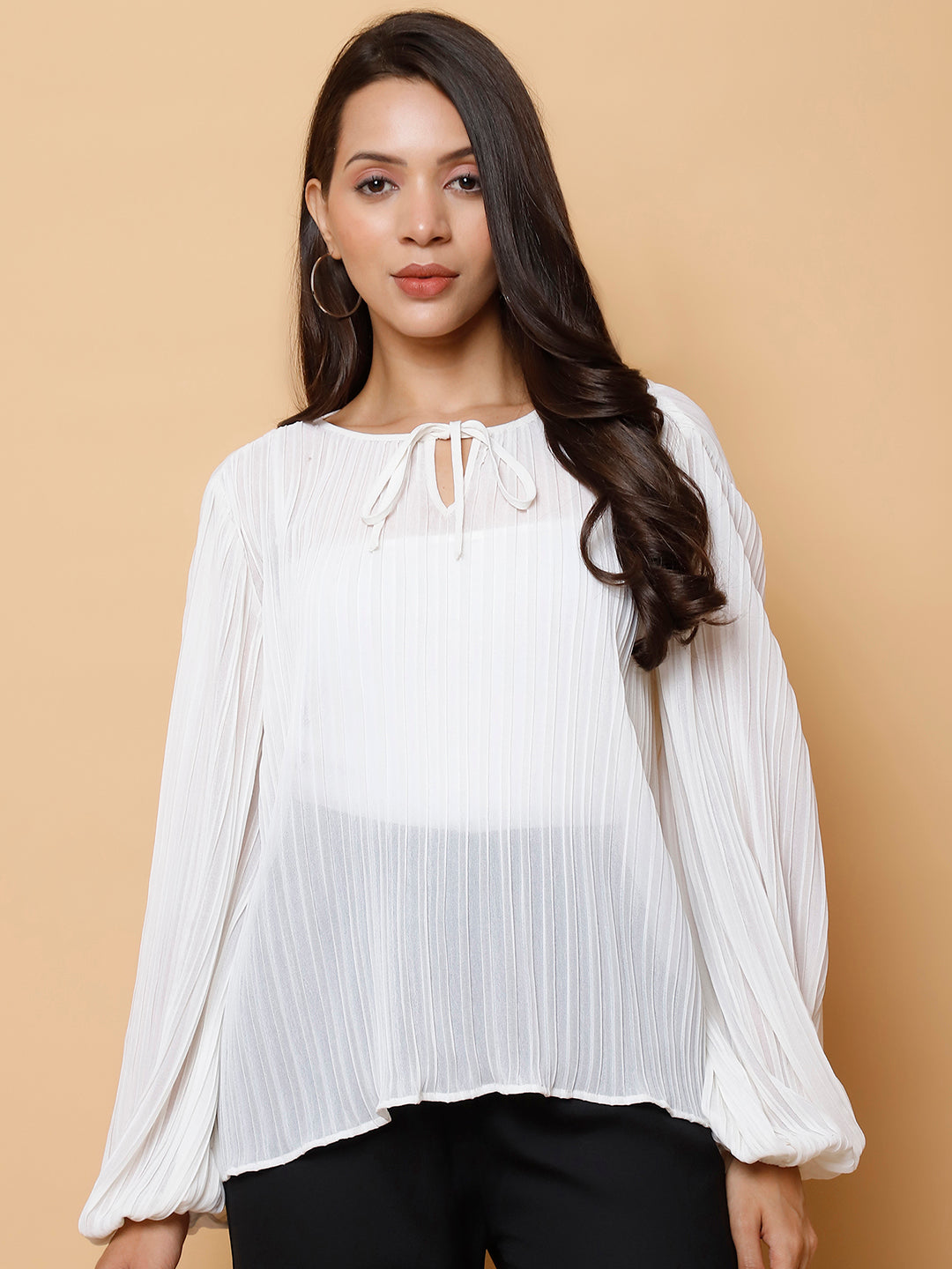 Tie-Up Neck Puff Sleeves regular Top